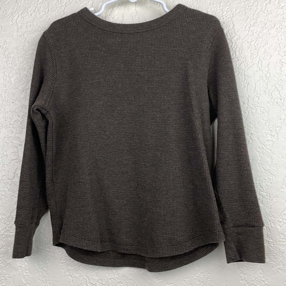 Old Navy waffle long sleeve shirt - Picture 2 of 5